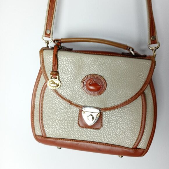 Vintage Dooney & Bourke shoulder bag - Picture 4 of 10